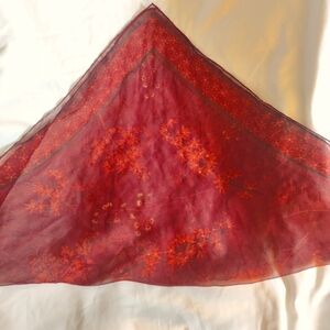 VINTAGE Deep red Floral scarf